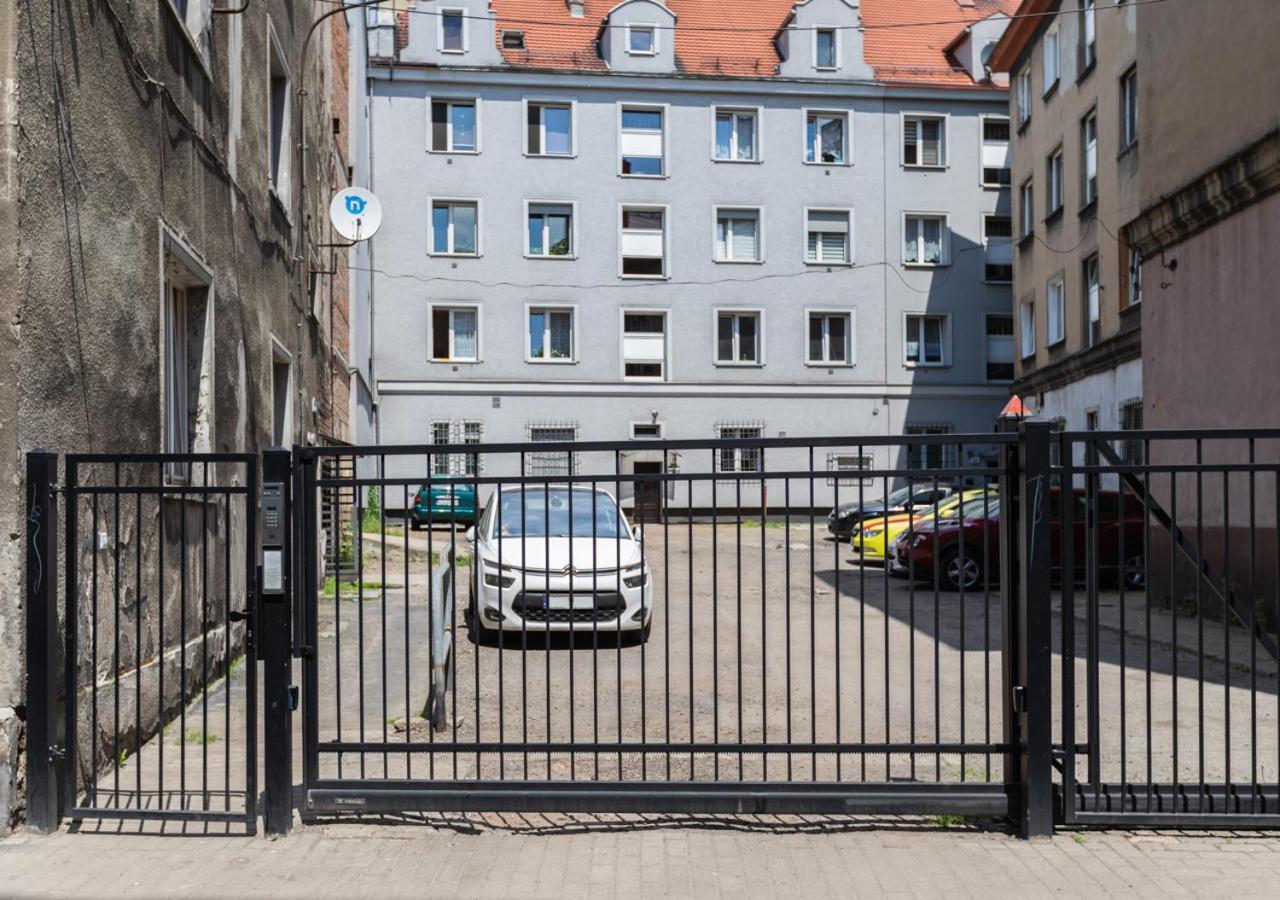 Blekitny Apartament Bytom Kültér fotó