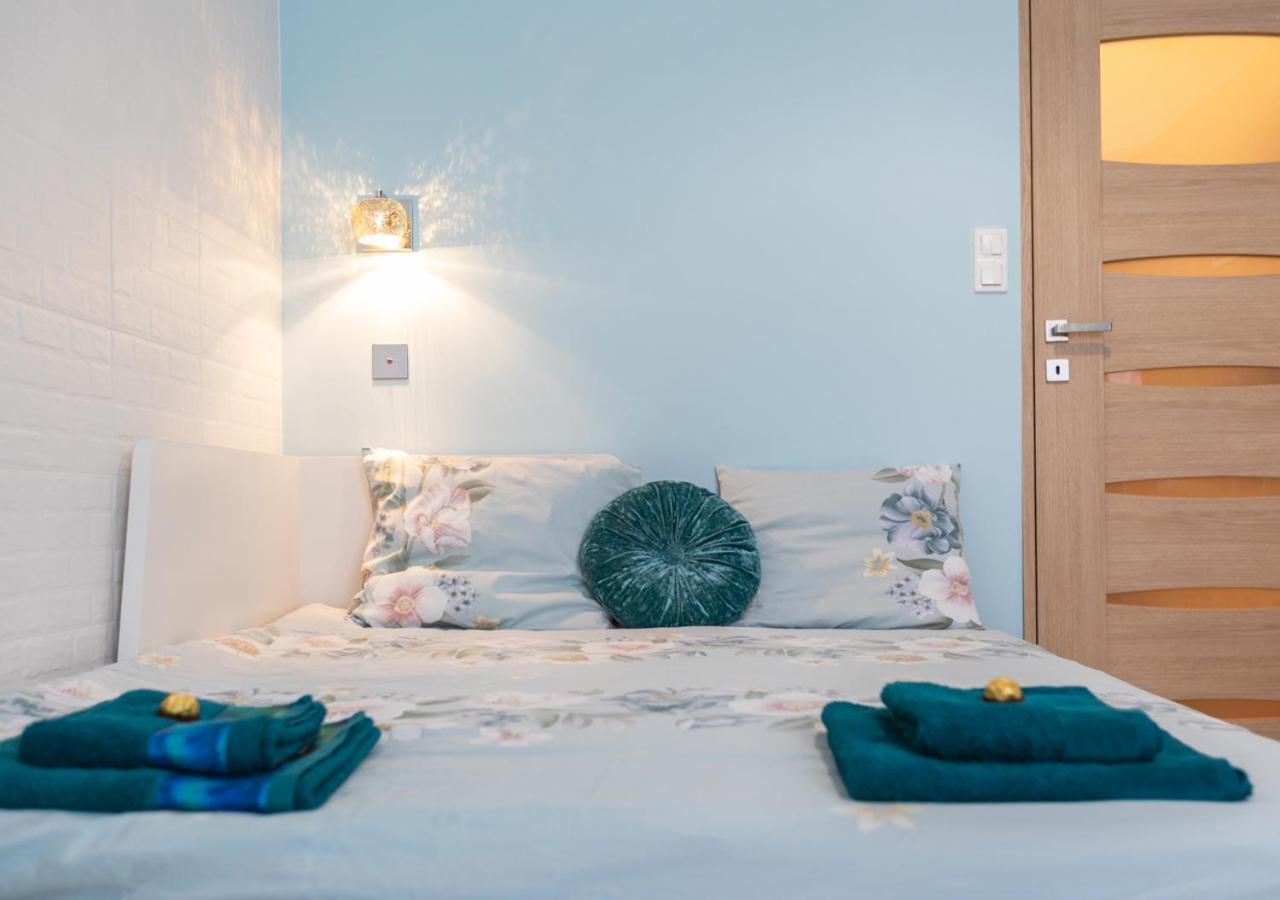 Blekitny Apartament Bytom Kültér fotó